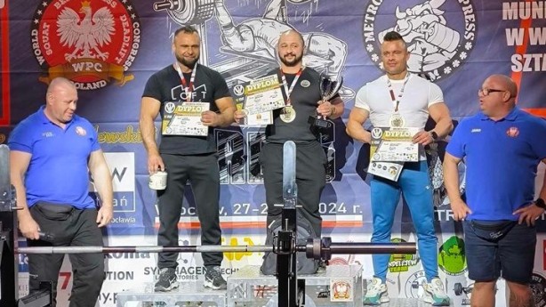 Paweł Grab i Paweł Chojnacki walczyli we Wrocławiu  w Mistrzostwach Polski w Wyciskaniu Sztangi Leżąc