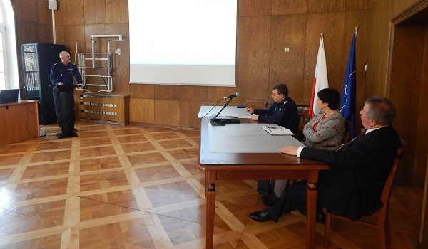 Spotkanie o bezpieczeństwie powiatu drawskiego