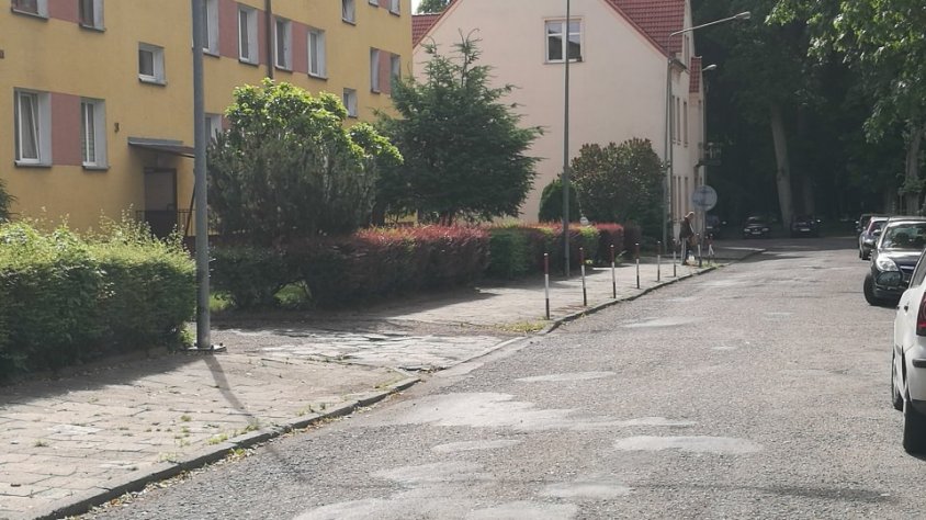Ta ulica w Drawsku będzie miała wkrótce wyremontowane chodniki. Remont też w Ostrowicach