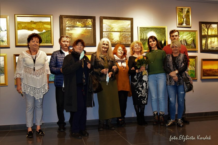 Obrazy Anny Szwedko w „Galerii na Ścianie” można zobaczyć do 8 listopada