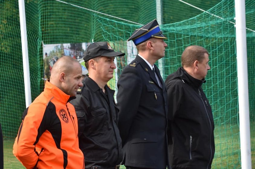 Strażacy z 16 komend rywalizowali w Drawsku Pomorskim o piłkarski puchar