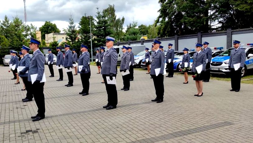 Uroczysta zbiórka z okazji Powiatowych Obchodów Święta Policji w Drawsku Pomorskim