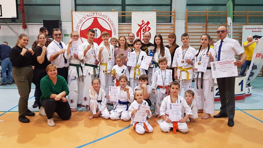 Turniej karate w Szczecinku. Drawscy karatecy z dużymi sukcesami