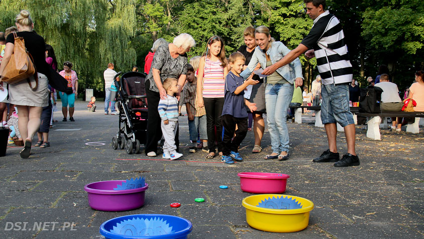 Dzieci w Drawsku Pomorskim wróciły do starych gier podwórkowych
