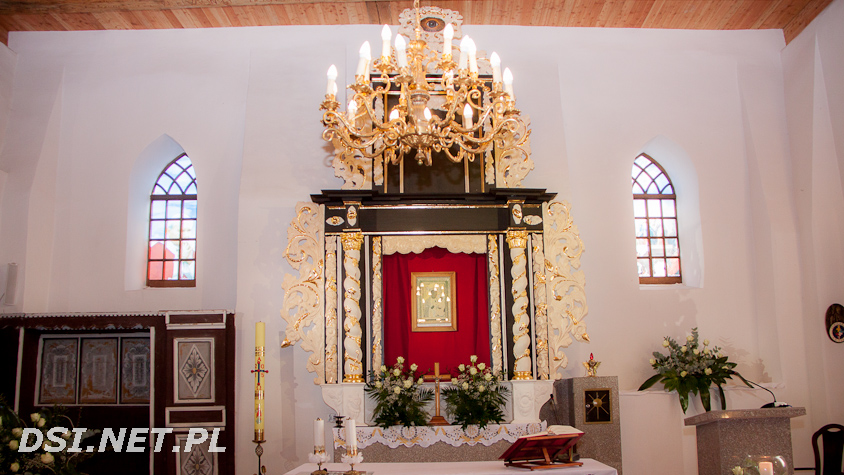 W Gudowie kościół zdobi odrestaurowany zabytkowy ołtarz