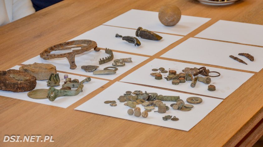 Zlot Poszukiwaczy Skarbów - artefakty powędrowały do muzeum