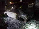 2020-05-12 W nocy w Czaplinku spłonął samochód (2)