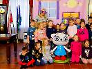 Dzieci wspaniale bawiły się z Kicią Kocią. Spotkanie z Bajanką w Kaliszu Pomorskim