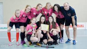 Dziewczęta ze Szkoły Podstawowej w Wierzchowie awansowały do  Finałów Wojewódzkich Igrzysk Młodzieży Szkolnej w unihokeju