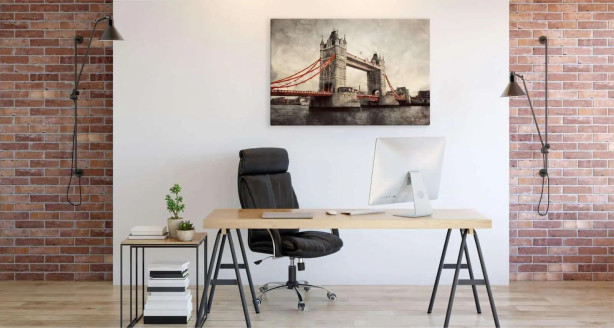 Zaaranżuj swoją przestrzeń z obrazami na płótnie do biura - Obrazy z mostami to tylko jedna z możliwości
