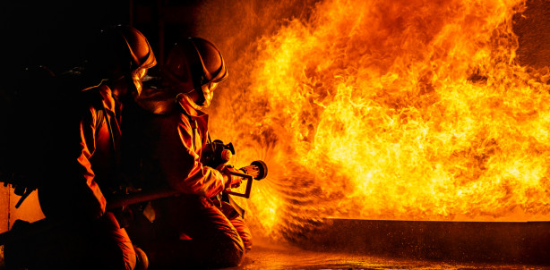 Klapy przeciwpożarowe – skuteczna ochrona przed pożarem
