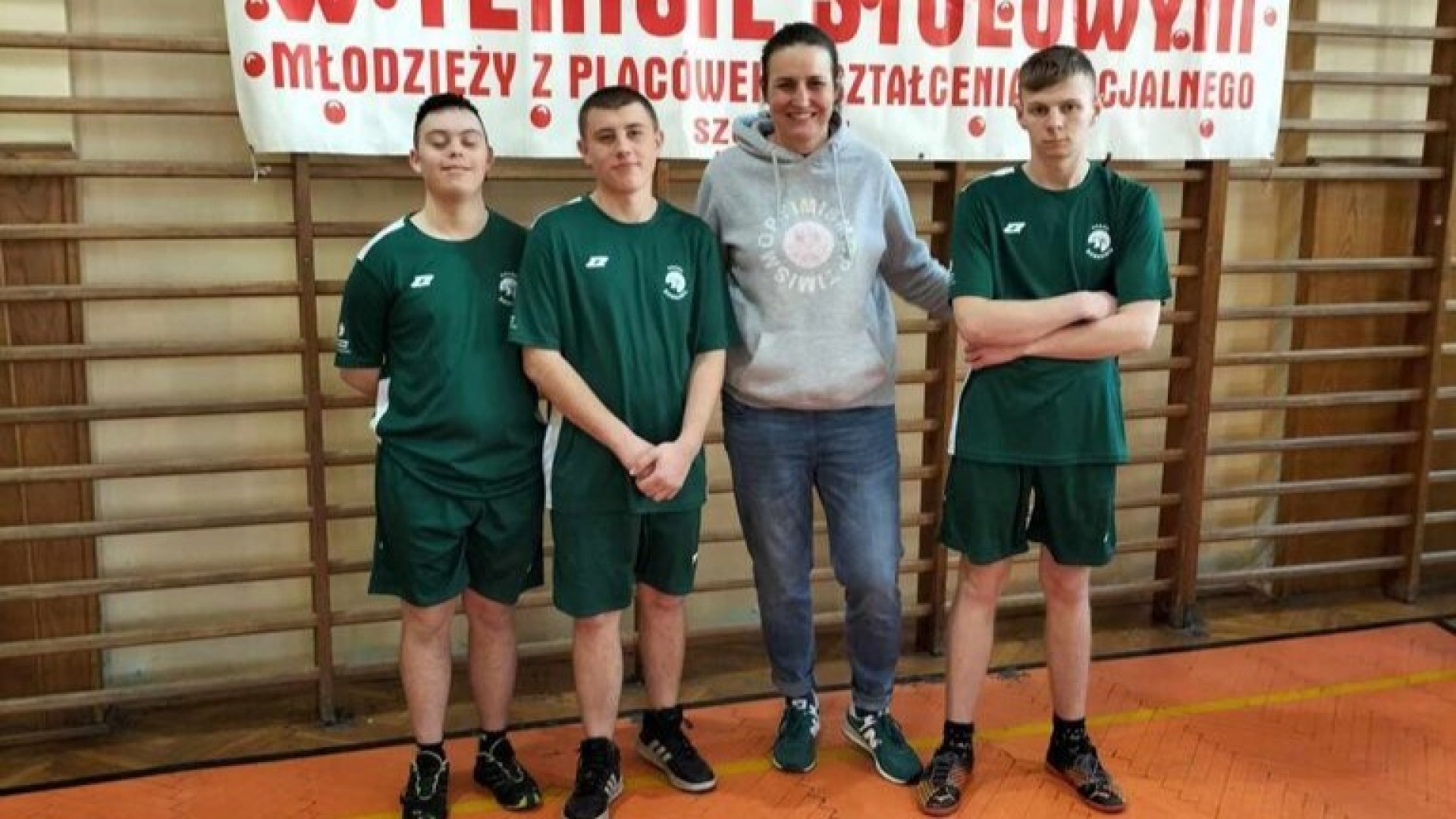 Młodzi tenisiści dobrze sobie poradzili w Szczecinie podczas mistrzostw wojewódzkich