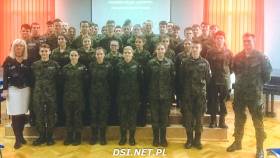 O dyscyplinie wojskowej ze studentem Akademii Wojsk Lądowych