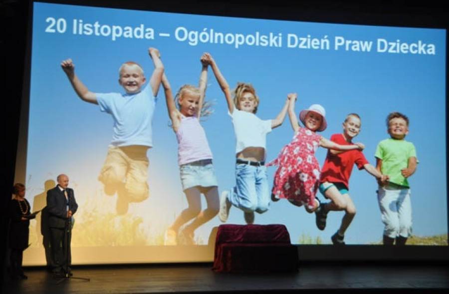 Spektakl dla dzieci z okazji Ogólnopolskiego Dnia Praw Dziecka