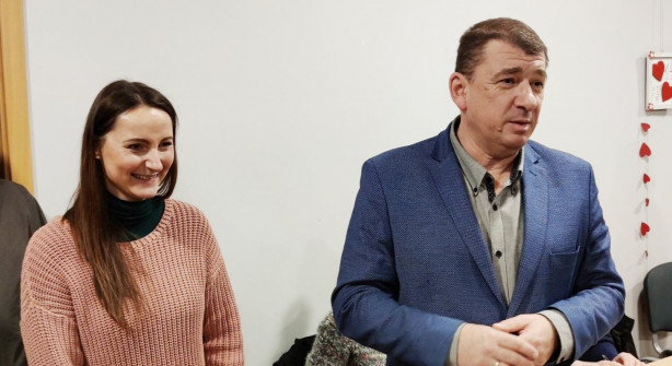 Katarzyna Makuch i Burmistrz Krzysztof Czerwiński